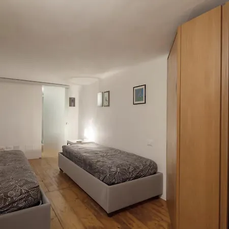 Quintino A 5terre Position *